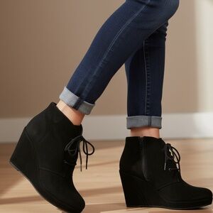 Black Suede Lace-Up Wedge Ankle Boots | Side Zip Booties | Size 6‎